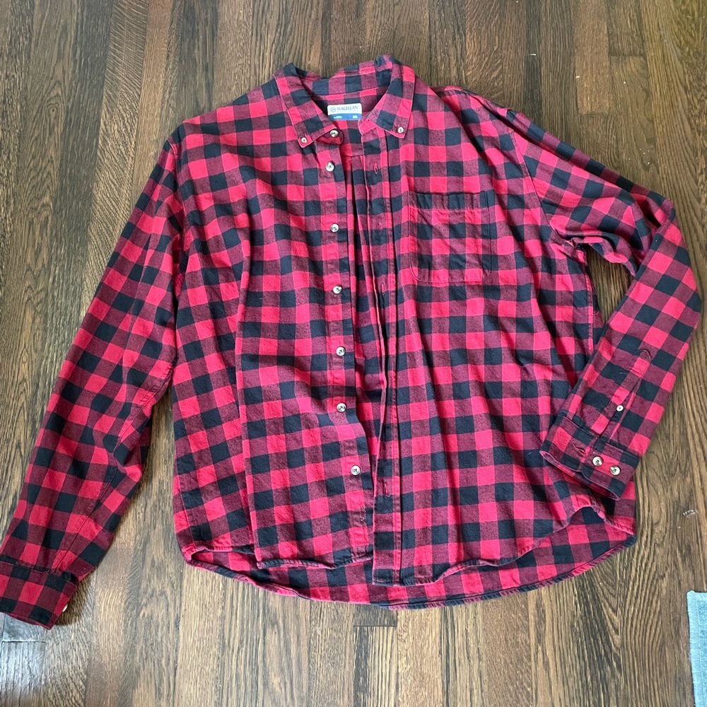 Magellan red and black checkered button down top